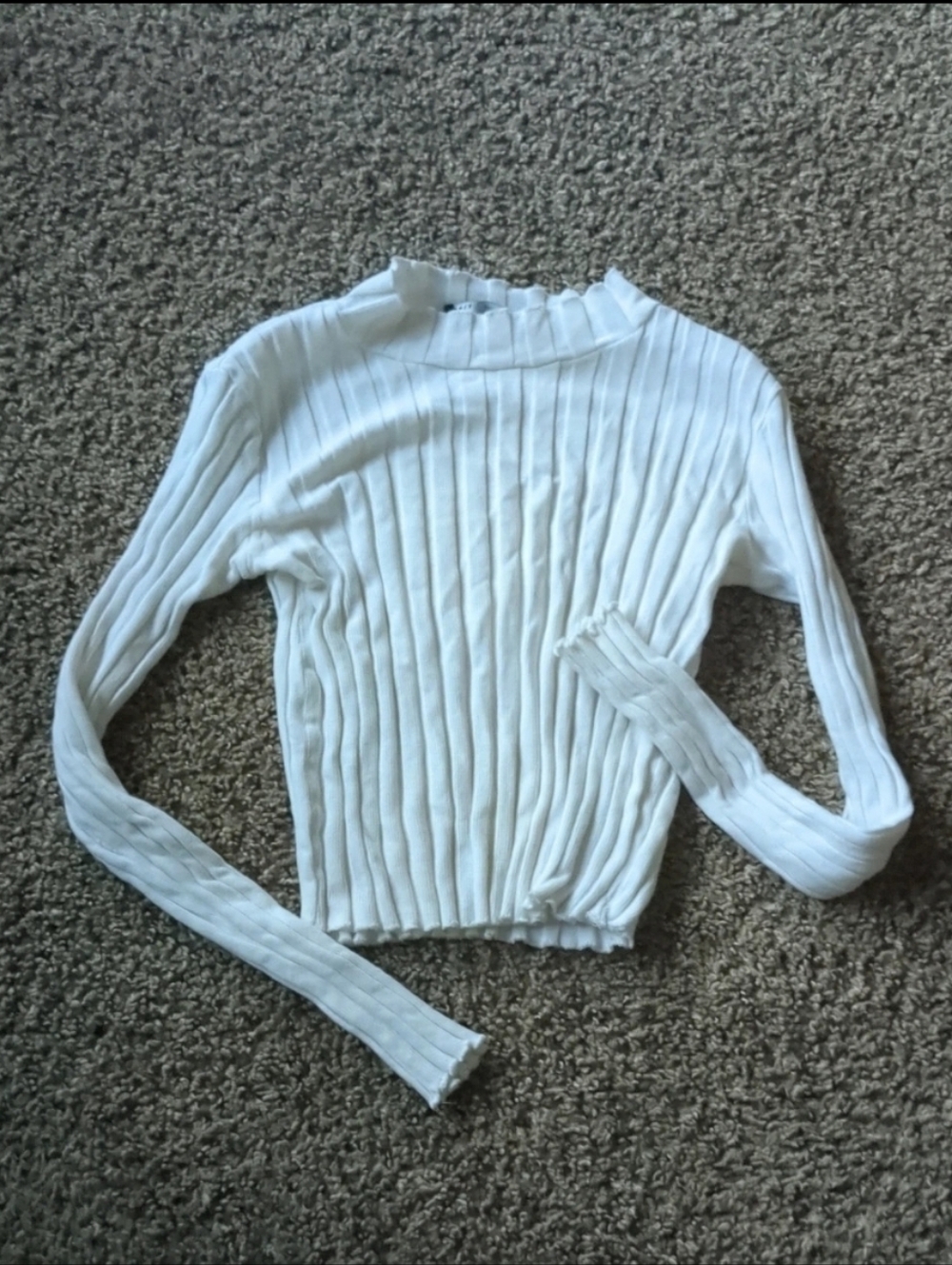 white cropped mockneck
